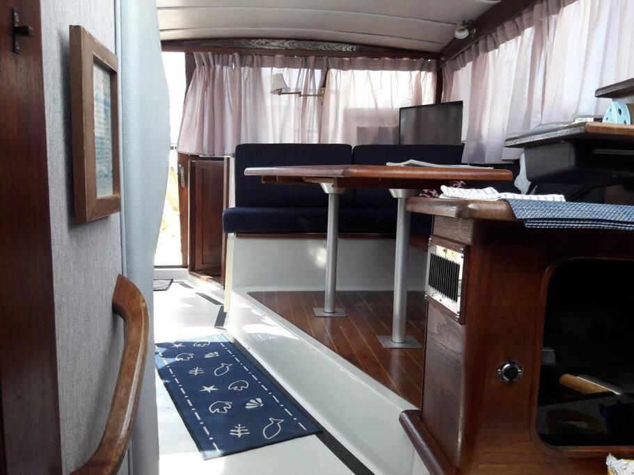Hotel Waterfront 32' Bayliner Yacht Providence Esterno foto